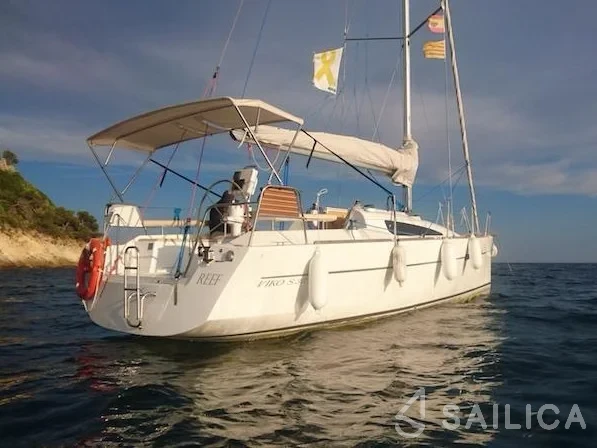 Viko S 30 - Yacht Charter Sailica