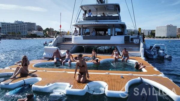 Lagoon Sixty 5 - Yacht Charter Sailica