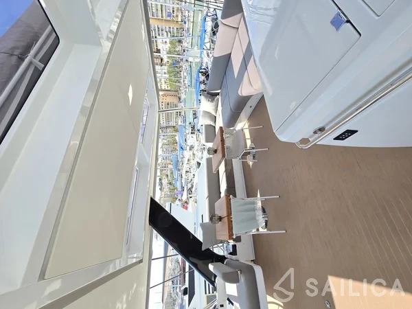 Lagoon Sixty 5 - Yacht Charter Sailica