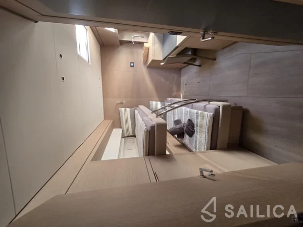 Lagoon Sixty 5 - Yacht Charter Sailica