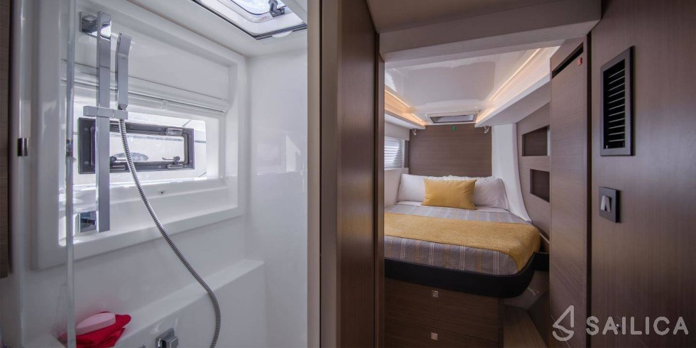 Leopard 42 - Yacht Charter Sailica