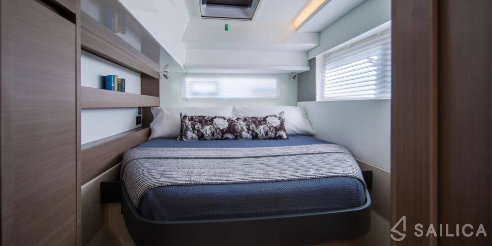 Leopard 42 - Yacht Charter Sailica