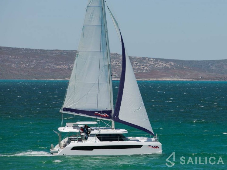Leopard 42 - Yacht Charter Sailica