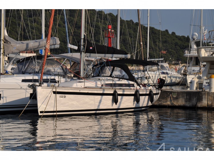 Salona 38 - Yacht Charter Sailica