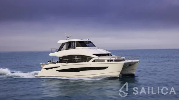 Aquila 54 - Yacht Charter Sailica