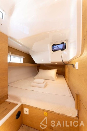 Elan 45 Impression - Yacht Charter Sailica