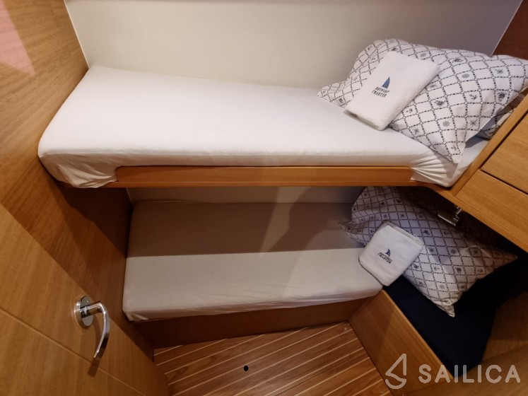 Elan Impression 45.1 - Yacht Charter Sailica