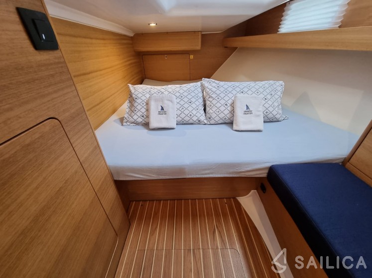 Elan Impression 45.1 - Yacht Charter Sailica