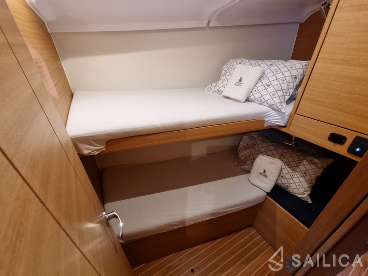 Elan Impression 45.1 - Yacht Charter Sailica