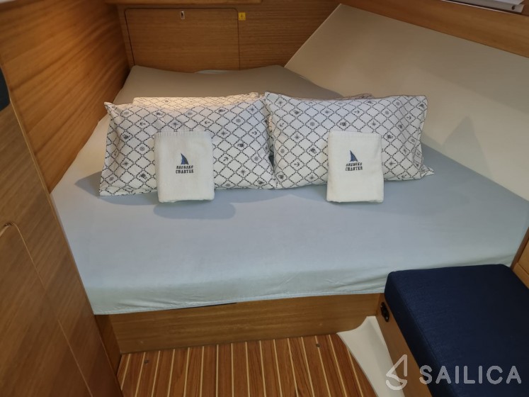 Elan Impression 45.1 - Yacht Charter Sailica