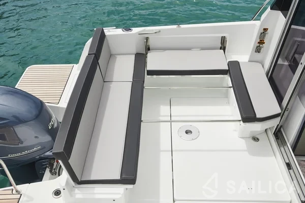 Merry Fisher 795 - Yacht Charter Sailica