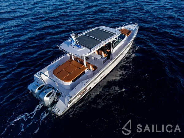 Axopar 37 - Yacht Charter Sailica