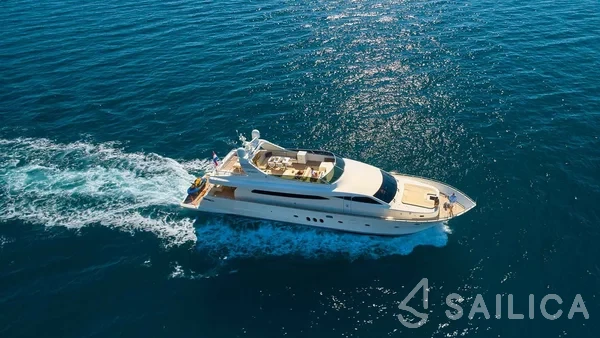 Canados 86 - Yacht Charter Sailica