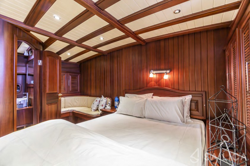 Gulet - Yacht Charter Sailica