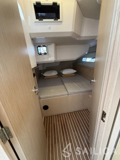 Bavaria 46 Cruiser - Yacht Charter Sailica