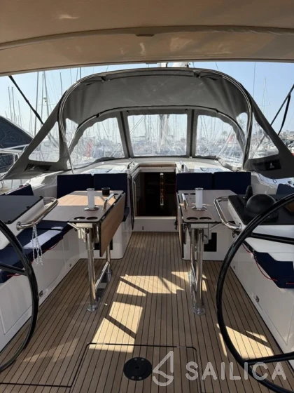 Bavaria 46 Cruiser - Yacht Charter Sailica