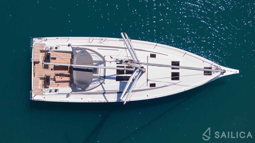 Bavaria 46 Cruiser - Yacht Charter Sailica