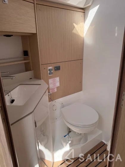 Bavaria 46 Cruiser - Yacht Charter Sailica