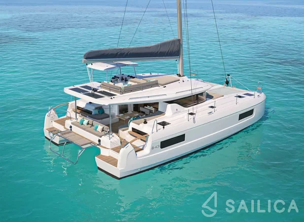 Lagoon 43 Power - Yacht Charter Sailica