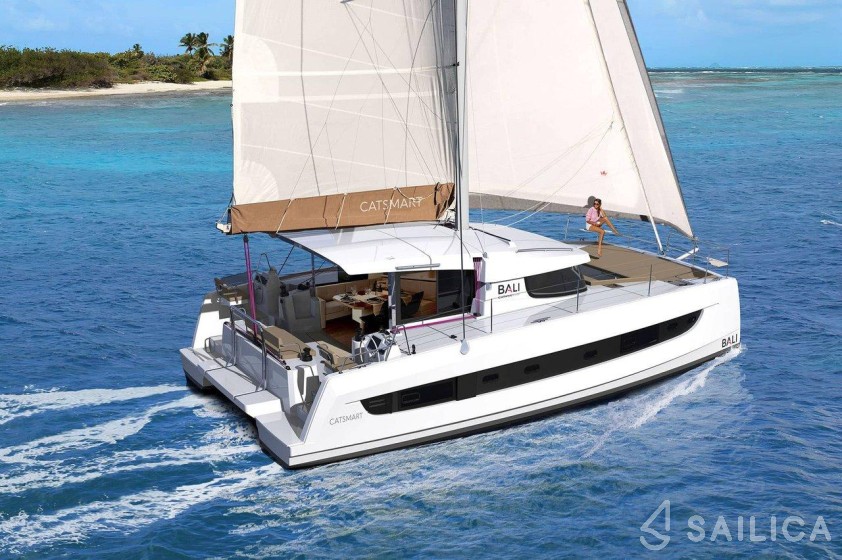 Bali Catsmart - Yacht Charter Sailica