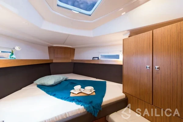 Bavaria 37 Cruiser - Yacht Charter Sailica