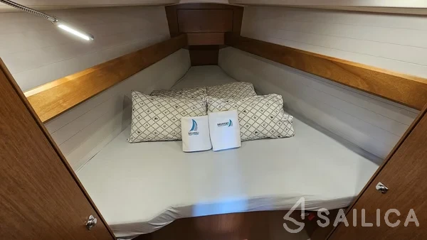 Bavaria Cruiser 34 Style - Yacht Charter Sailica