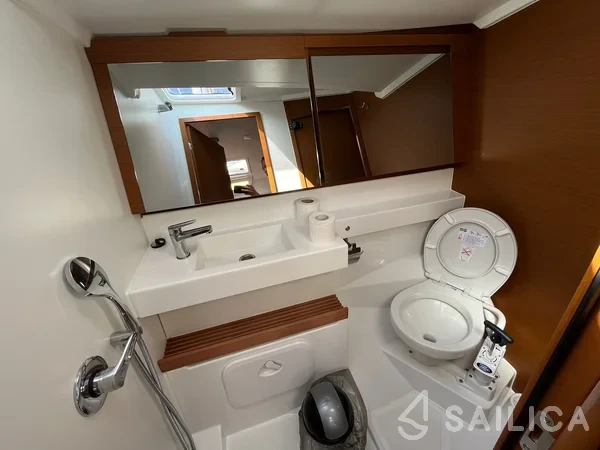 Sun Odyssey 440 - Yacht Charter Sailica