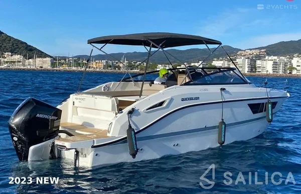 Quicksilver 805 - Yacht Charter Sailica
