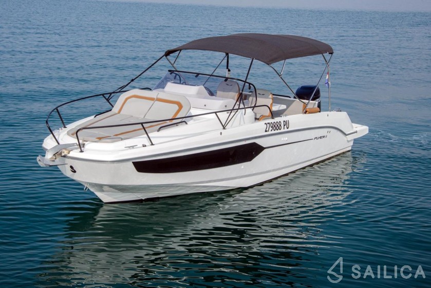 Beneteau Flyer 8 SUNdeck - Yacht Charter Sailica