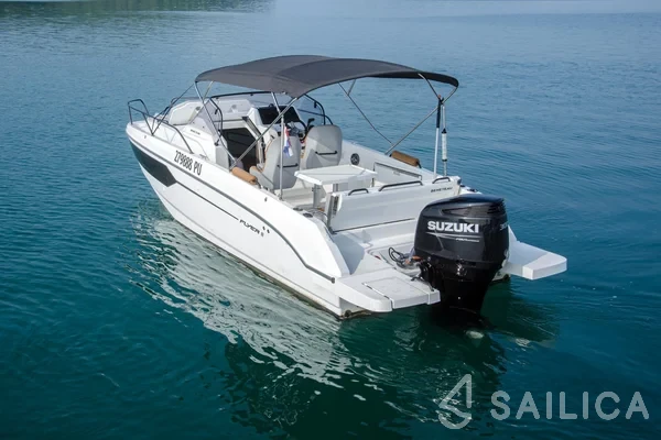 Beneteau Flyer 8 SUNdeck - Yacht Charter Sailica