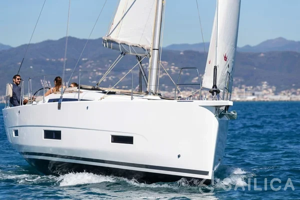 Dufour 390 Grand Large - Yacht Charter Sailica