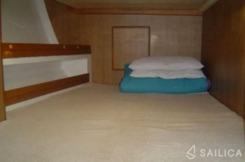 Ocean Star 51.2 - Yacht Charter Sailica