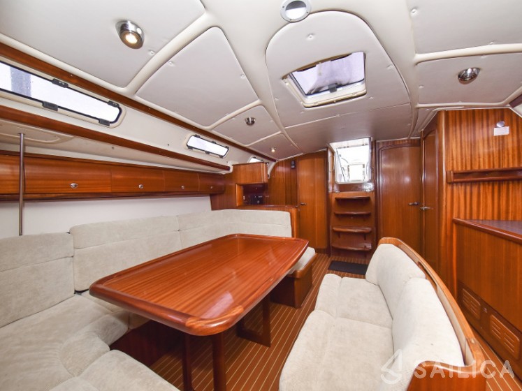 Bavaria 44 - Yacht Charter Sailica