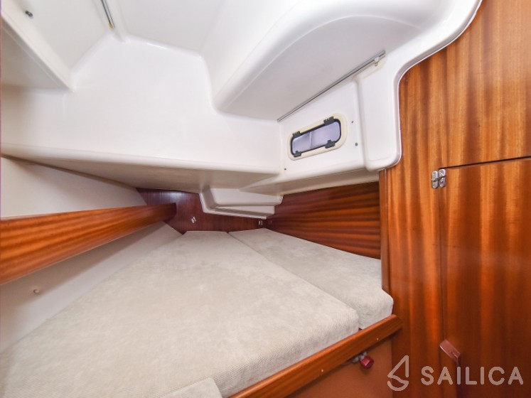 Bavaria 44 - Yacht Charter Sailica