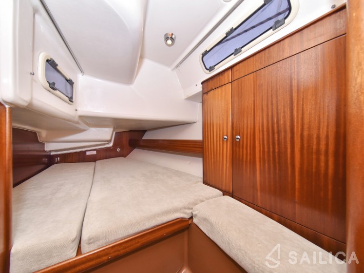 Bavaria 44 - Yacht Charter Sailica