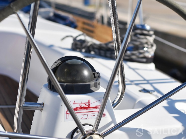 Bavaria 44 - Yacht Charter Sailica