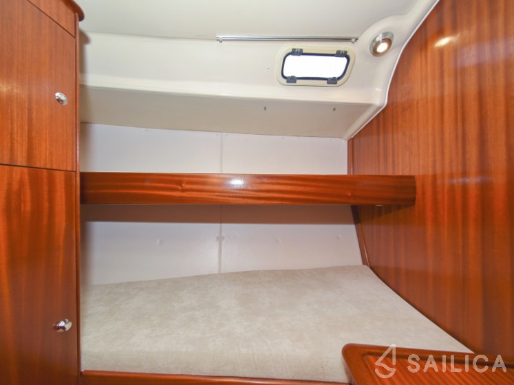 Bavaria 44 - Yacht Charter Sailica
