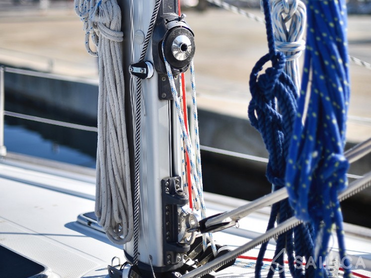 Bavaria 44 - Yacht Charter Sailica