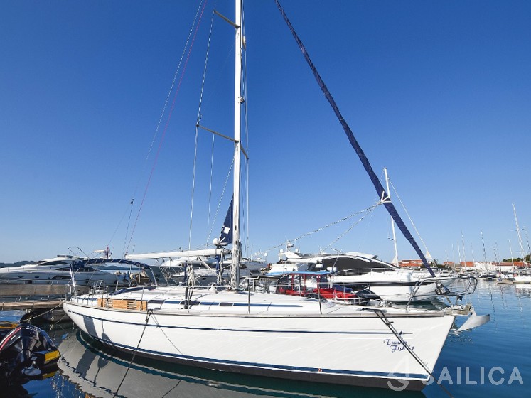 Bavaria 44 - Yacht Charter Sailica