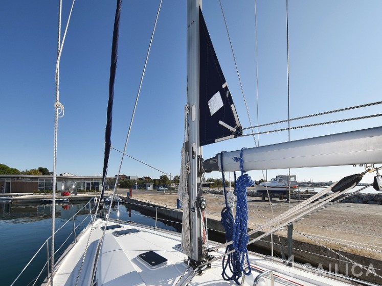 Bavaria 44 - Yacht Charter Sailica