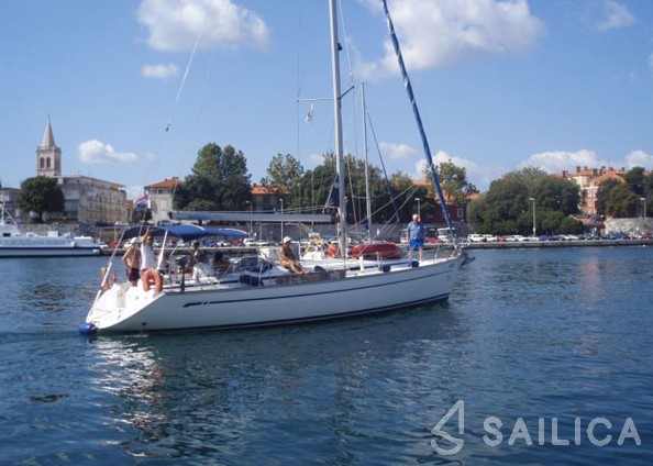 Bavaria 44 - Yacht Charter Sailica