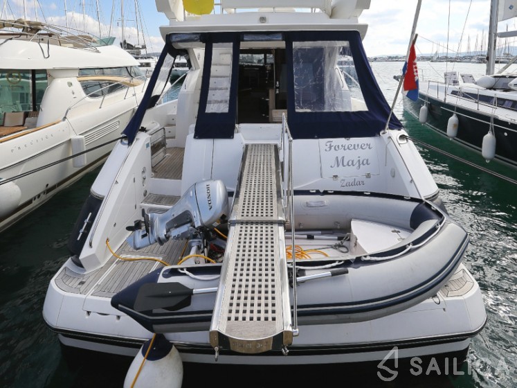 Manhattan 50 - Yacht Charter Sailica