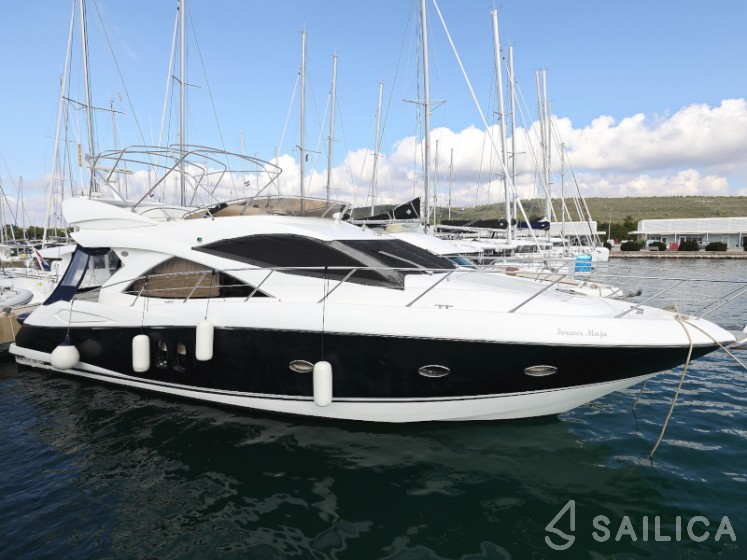 Manhattan 50 - Yacht Charter Sailica