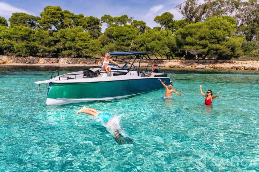 Ryck 280 - Yacht Charter Sailica