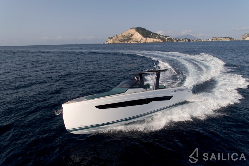 Fiart Seawalker 39 - Yacht Charter Sailica