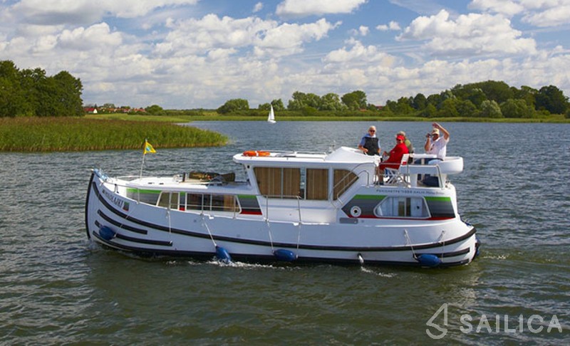 Pénichette 1020 - Yacht Charter Sailica