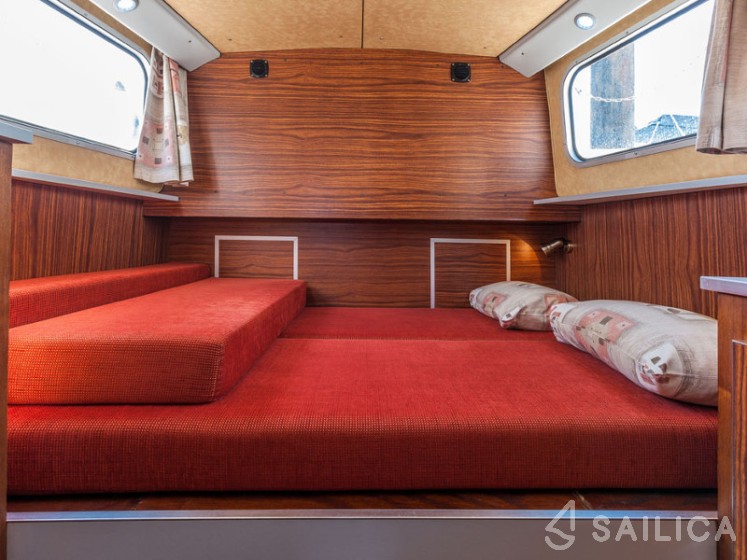 Pénichette 1107 - Yacht Charter Sailica