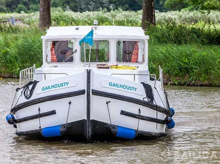 Pénichette 1120 - Yacht Charter Sailica