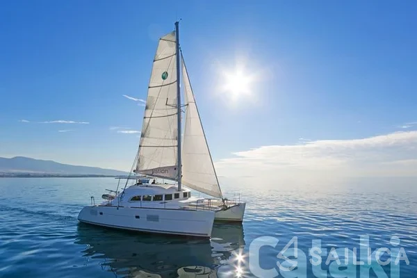Lagoon 380 S2 - Yacht Charter Sailica