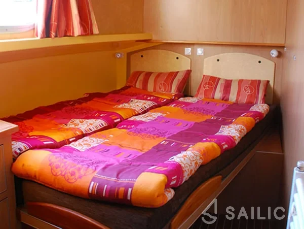 Pénichette 1500FB - Yacht Charter Sailica